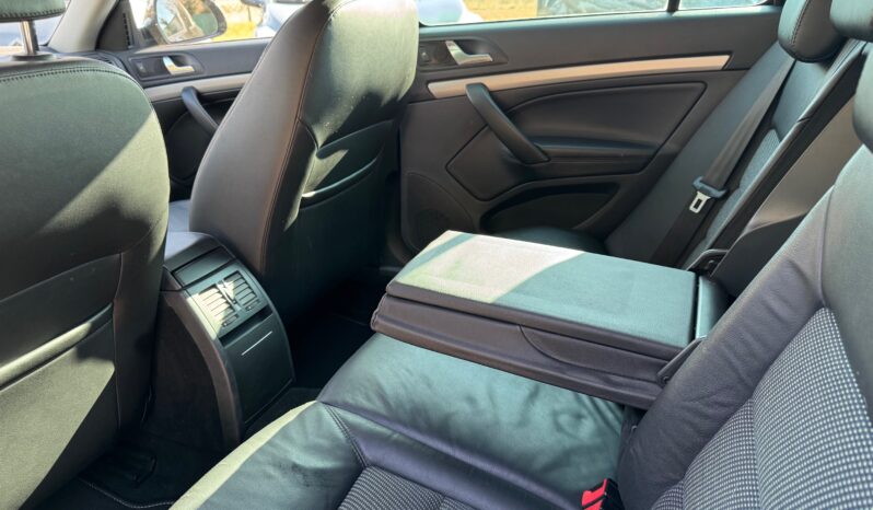 
								ŚKODA OCTAVIA KOMBI 1.8 TSi , 160 KM, 2010 rok full									