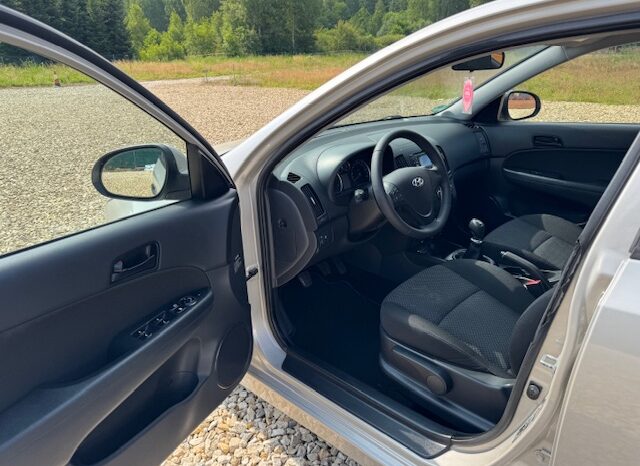 
								HYUNDAI i30, 1.6 CRDI, 2012 rok. Jeden właściciel ! Kobieta ! Piękny kolor ! full									