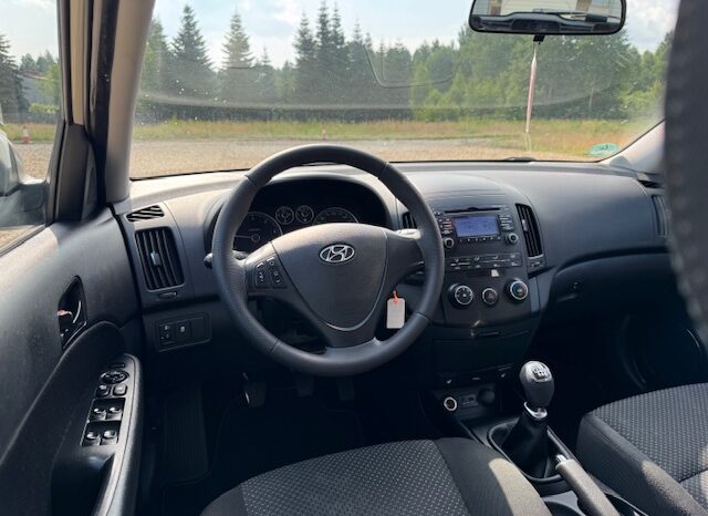 
								HYUNDAI i30, 1.6 CRDI, 2012 rok. Jeden właściciel ! Kobieta ! Piękny kolor ! full									