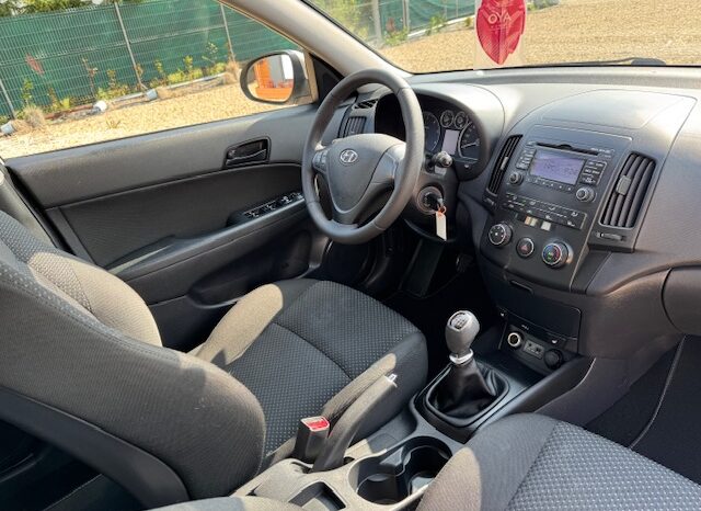 
								HYUNDAI i30, 1.6 CRDI, 2012 rok. Jeden właściciel ! Kobieta ! Piękny kolor ! full									