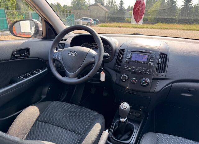 
								HYUNDAI i30, 1.6 CRDI, 2012 rok. Jeden właściciel ! Kobieta ! Piękny kolor ! full									