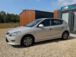 
										HYUNDAI i30, 1.6 CRDI, 2012 rok. Jeden właściciel ! Kobieta ! Piękny kolor ! full									