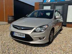 
										HYUNDAI i30, 1.6 CRDI, 2012 rok. Jeden właściciel ! Kobieta ! Piękny kolor ! full									