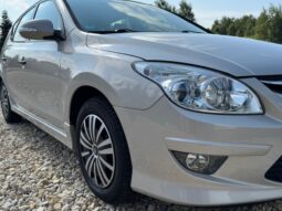 
										HYUNDAI i30, 1.6 CRDI, 2012 rok. Jeden właściciel ! Kobieta ! Piękny kolor ! full									