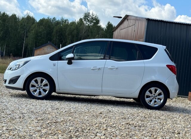 
								Opel Meriva 1.4i Turbo 120 KM. 2012 rok. Panorama dach full									