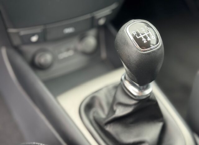 
								HYUNDAI I30 KOMBI 1,6 diesel 90 KM 2011 ROK full									