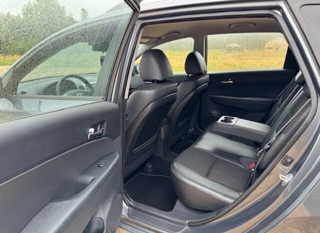 
								HYUNDAI I30 KOMBI 1,6 diesel 90 KM 2011 ROK full									