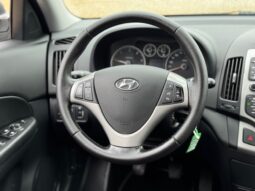 
										HYUNDAI I30 KOMBI 1,6 diesel 90 KM 2011 ROK full									