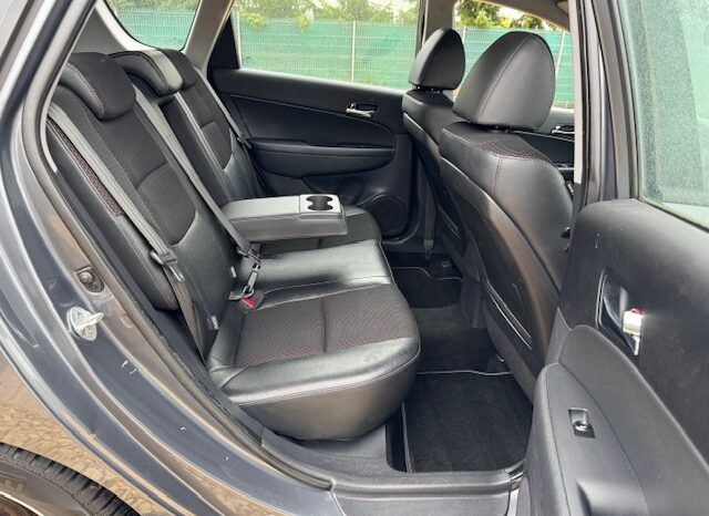 
								HYUNDAI I30 KOMBI 1,6 diesel 90 KM 2011 ROK full									