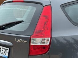 
										HYUNDAI I30 KOMBI 1,6 diesel 90 KM 2011 ROK full									