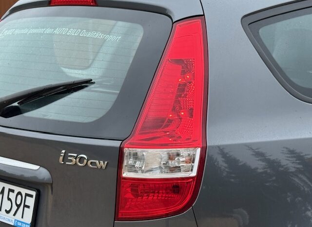 
								HYUNDAI I30 KOMBI 1,6 diesel 90 KM 2011 ROK full									