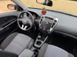 
										Kia Ceed Combi 1,4i 90 KM. 2011 rok full									