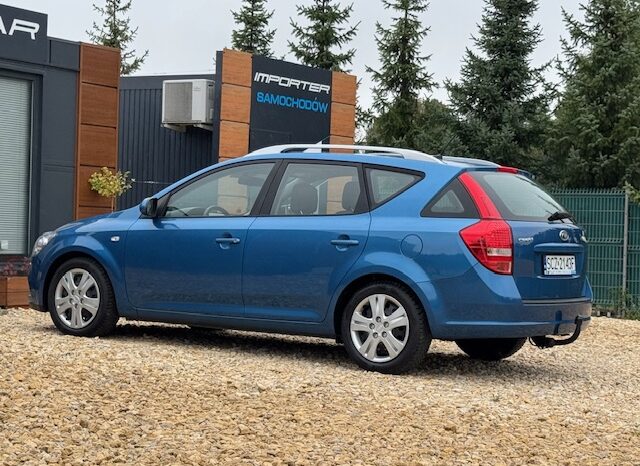 
								Kia Ceed Combi 1,4i 90 KM. 2011 rok full									