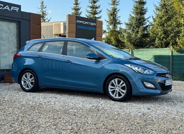 
								HYUNDAI i30 KOMBI 1,6 CRDI, 110 KM 2012 rok full									