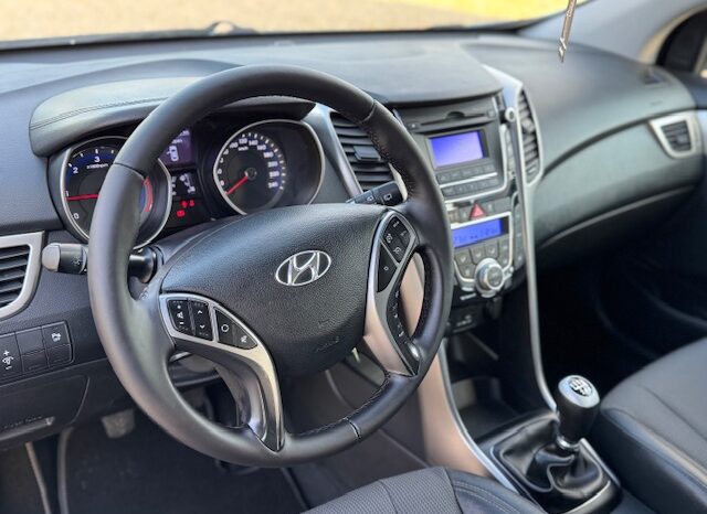 
								HYUNDAI i30 KOMBI 1,6 CRDI, 110 KM 2012 rok full									