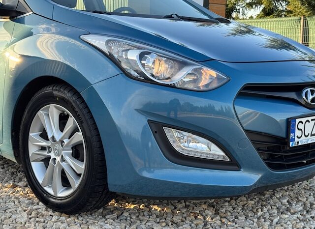 
								HYUNDAI i30 KOMBI 1,6 CRDI, 110 KM 2012 rok full									