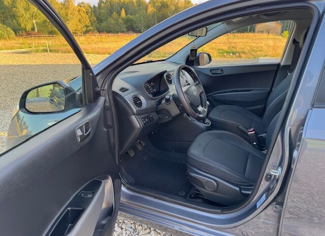 
								HYUNDAI i10 rok 2017 poj. 1.0 benzyna full									