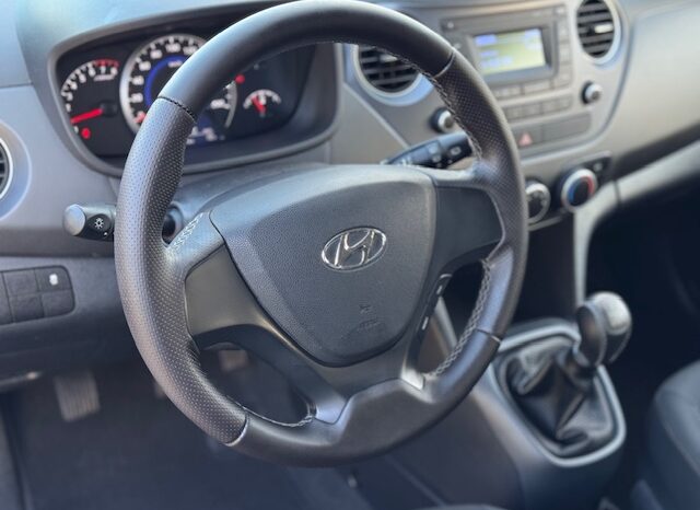 
								HYUNDAI i10 rok 2017 poj. 1.0 benzyna full									