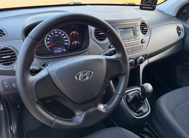 
								HYUNDAI i10 rok 2017 poj. 1.0 benzyna full									