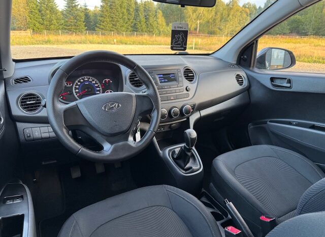 
								HYUNDAI i10 rok 2017 poj. 1.0 benzyna full									