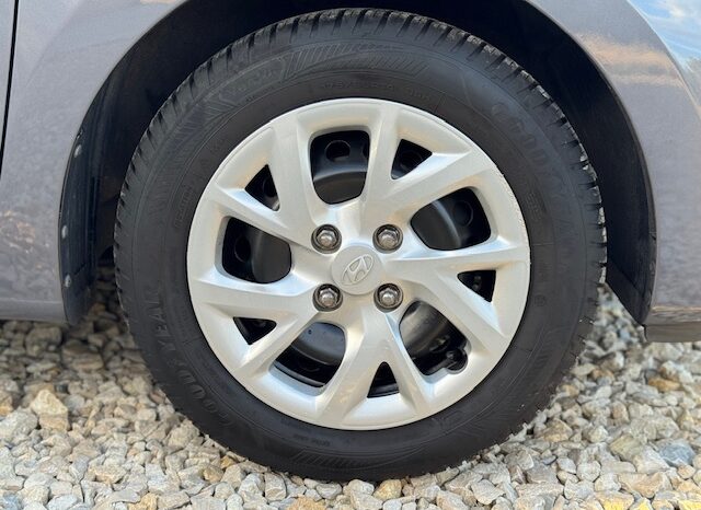 
								HYUNDAI i10 rok 2017 poj. 1.0 benzyna full									