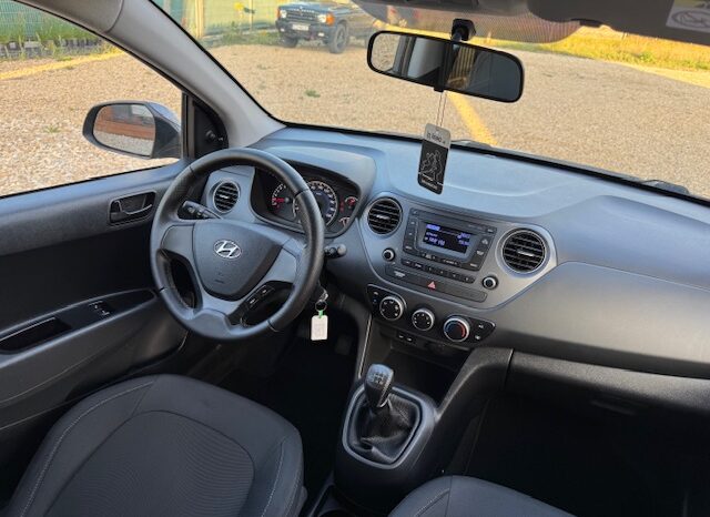 
								HYUNDAI i10 rok 2017 poj. 1.0 benzyna full									