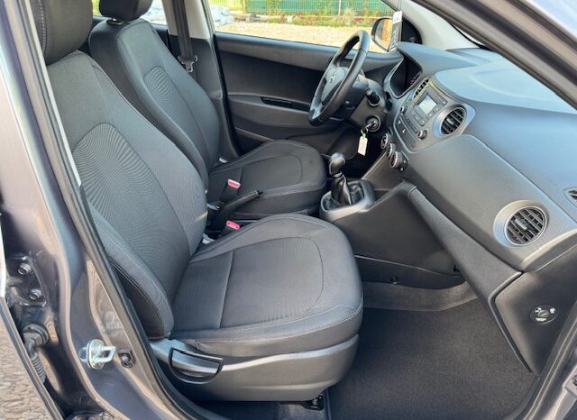 
								HYUNDAI i10 rok 2017 poj. 1.0 benzyna full									