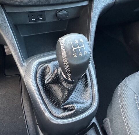 
								HYUNDAI i10 rok 2017 poj. 1.0 benzyna full									