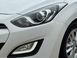 
										HYUNDAI i30 kombi 1,6 CRDI, 110 KM, 2014 rok full									