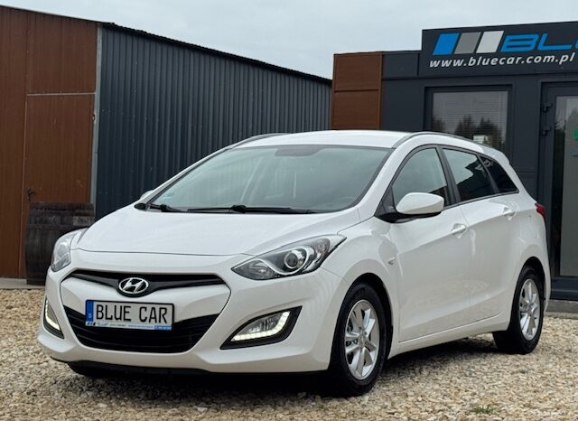 
								HYUNDAI i30 kombi 1,6 CRDI, 110 KM, 2014 rok full									
