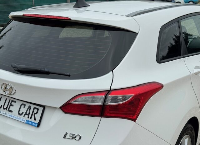 
								HYUNDAI i30 kombi 1,6 CRDI, 110 KM, 2014 rok full									