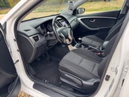 
										HYUNDAI i30 kombi 1,6 CRDI, 110 KM, 2014 rok full									