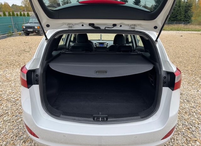 
								HYUNDAI i30 kombi 1,6 CRDI, 110 KM, 2014 rok full									