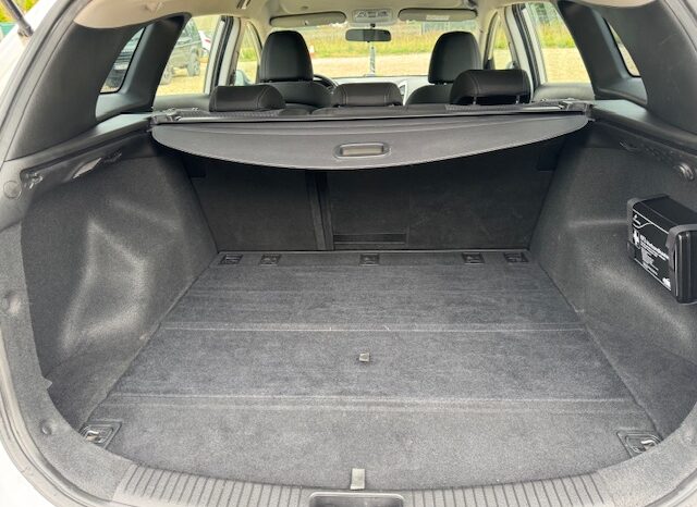 
								HYUNDAI i30 kombi 1,6 CRDI, 110 KM, 2014 rok full									