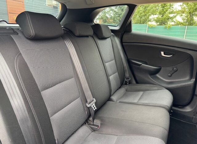 
								HYUNDAI i30 kombi 1,6 CRDI, 110 KM, 2014 rok full									