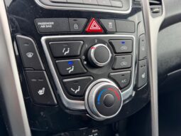 
										HYUNDAI i30 kombi 1,6 CRDI, 110 KM, 2014 rok full									