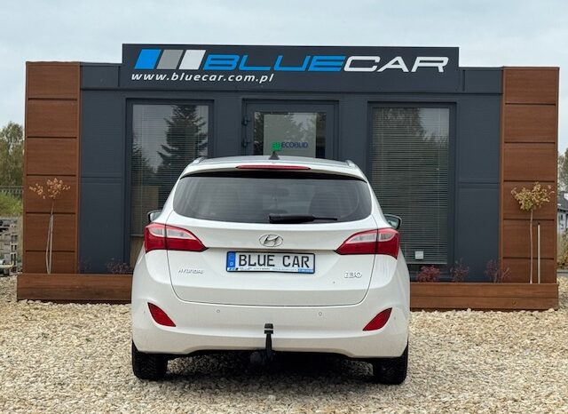 
								HYUNDAI i30 kombi 1,6 CRDI, 110 KM, 2014 rok full									