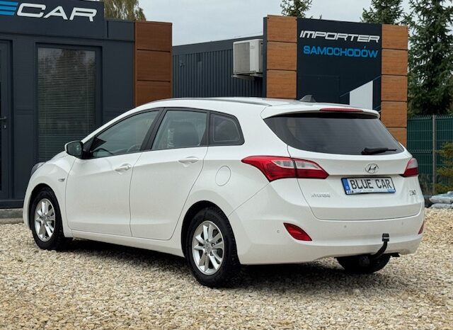 
								HYUNDAI i30 kombi 1,6 CRDI, 110 KM, 2014 rok full									